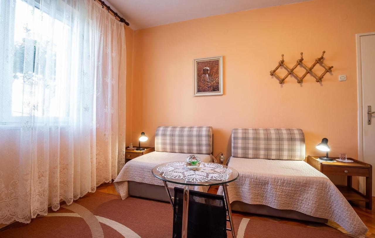 Irena Apartment Пореч Екстериор снимка
